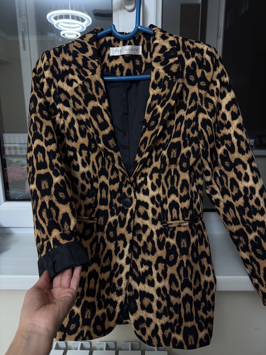 Пиджаки в прекрасном состоянии.