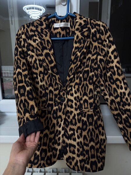 Пиджаки в прекрасном состоянии.