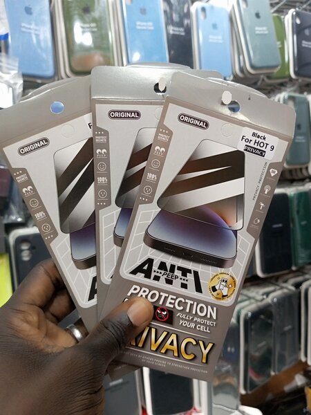 Privacy glass protector