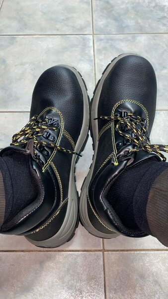 Chaussures de sécurité robustes
