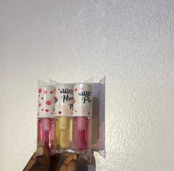 Gloss  à lèvres set 3 couleurs