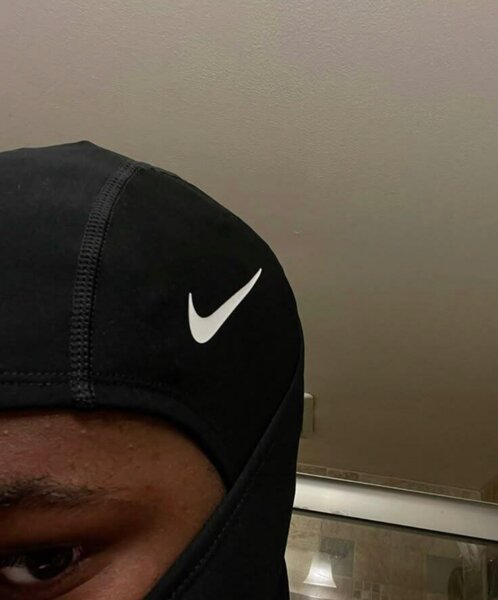 Nike Pro Therma-FIT Hood
