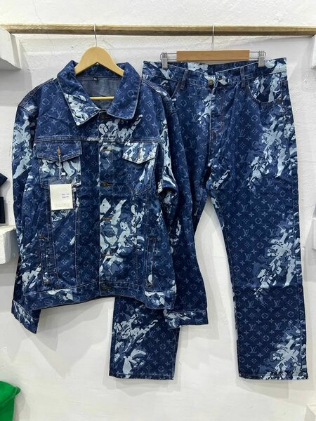 Ensemble jeans bleu marine