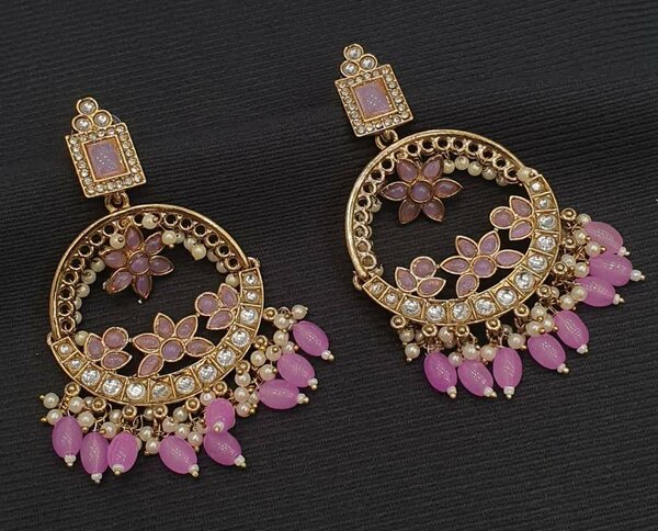 Ladies earrings