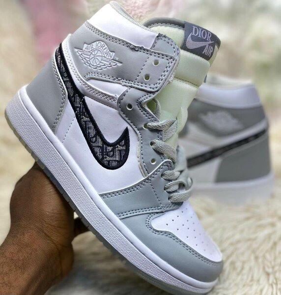 Baskets Air Jordan Dior