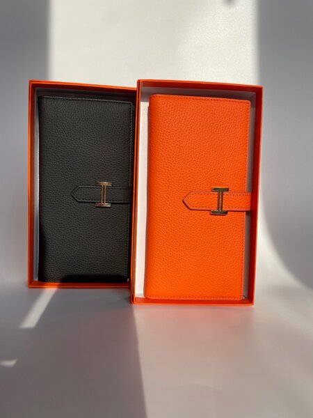 Кошелек кожаный