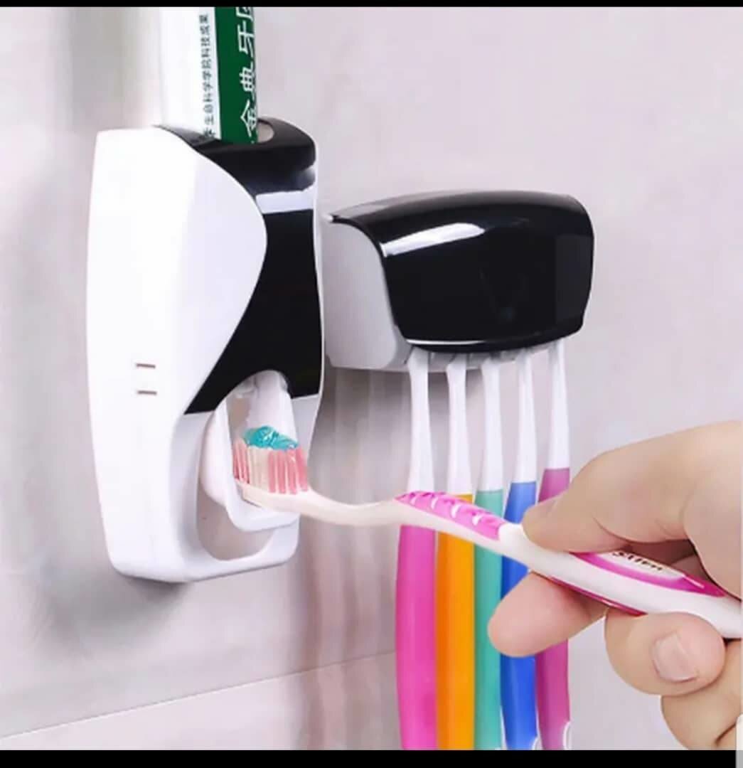 Toothbrush holders