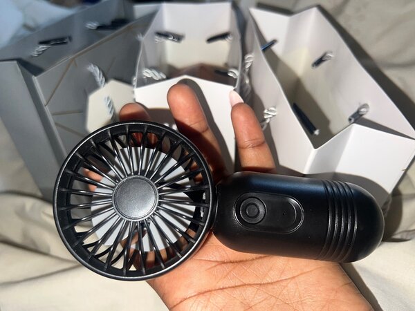 portable handheld fan