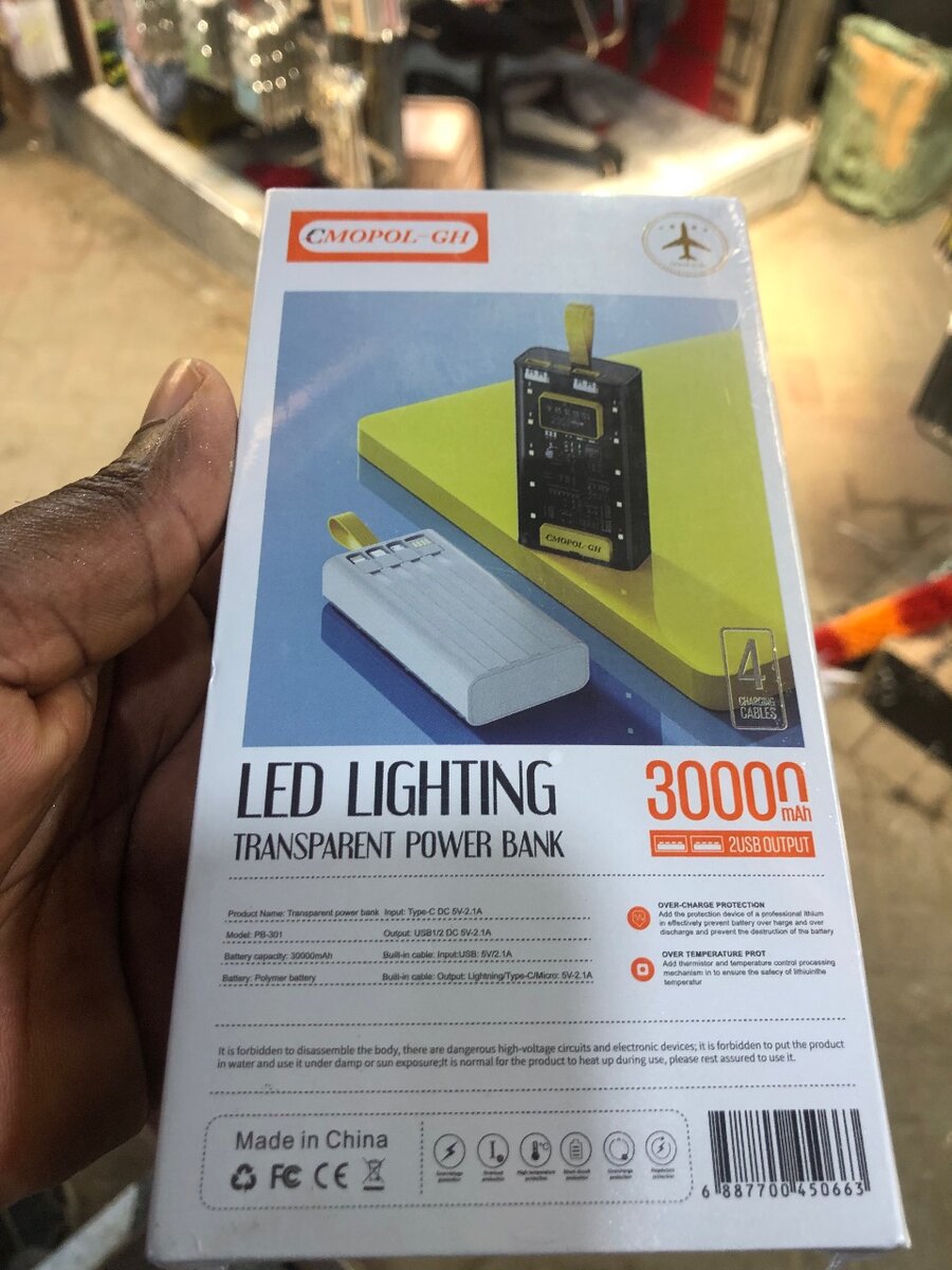 C MOPOL POWER BANK(30 000MAH)