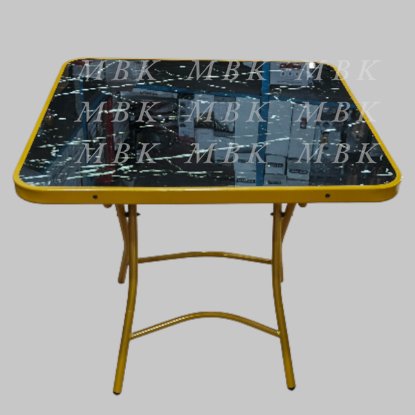 Table pliante extérieure moderne