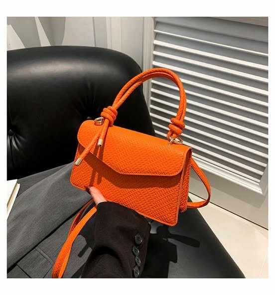 Fashionable women's bag orange