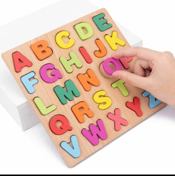 Puzzle en bois alphabet