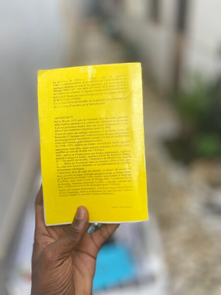 Livre 'Le pauvre Christ de Bomba'