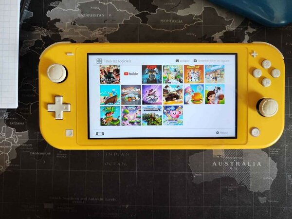 Nintendo Switch Lite Jaune