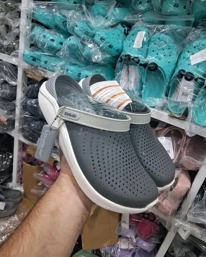 Chaussures de jardin confort gris