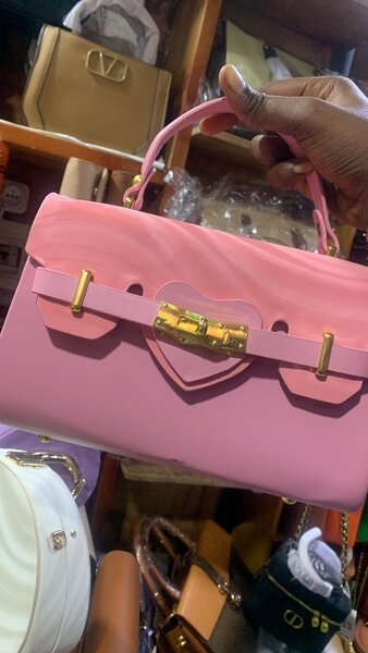 Sac à main chic en cuir