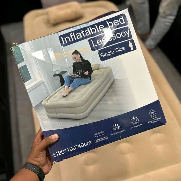 Matelas gonflable très solide pour 1 place  .