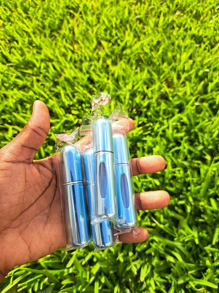 Rechargeur de parfum corps