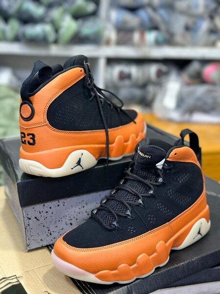 Chaussures de sport montantes