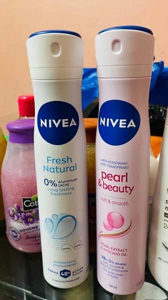 NIVEA Déodorant pearl & beaut