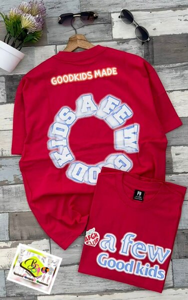 T-shirt manches courtes stylées