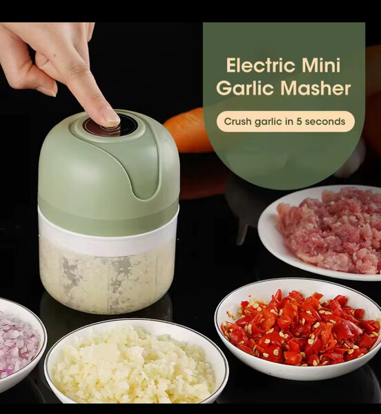 Mini hachoir électrique pour ail
