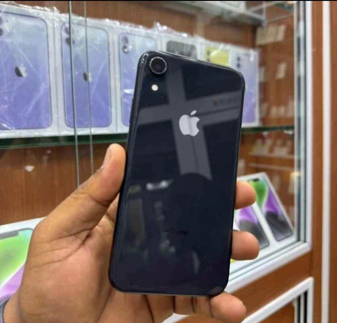 iPhone XR Noir 64Go