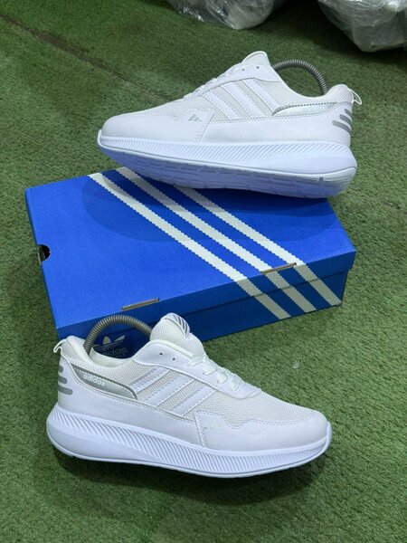 Baskets blanches Adidas