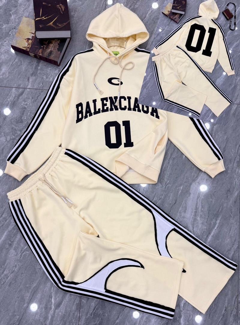 Ensemble Balenciaga survêtement