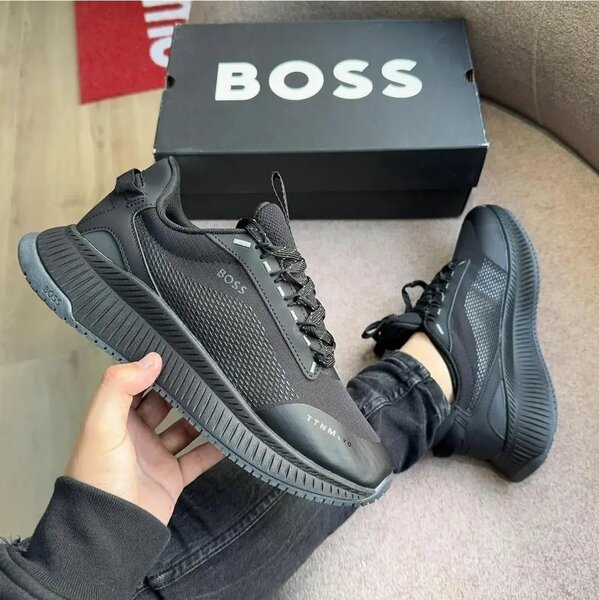 Baskets noires homme Boss