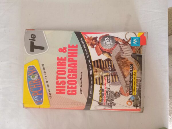 Livre Histoire & Géographie Tle