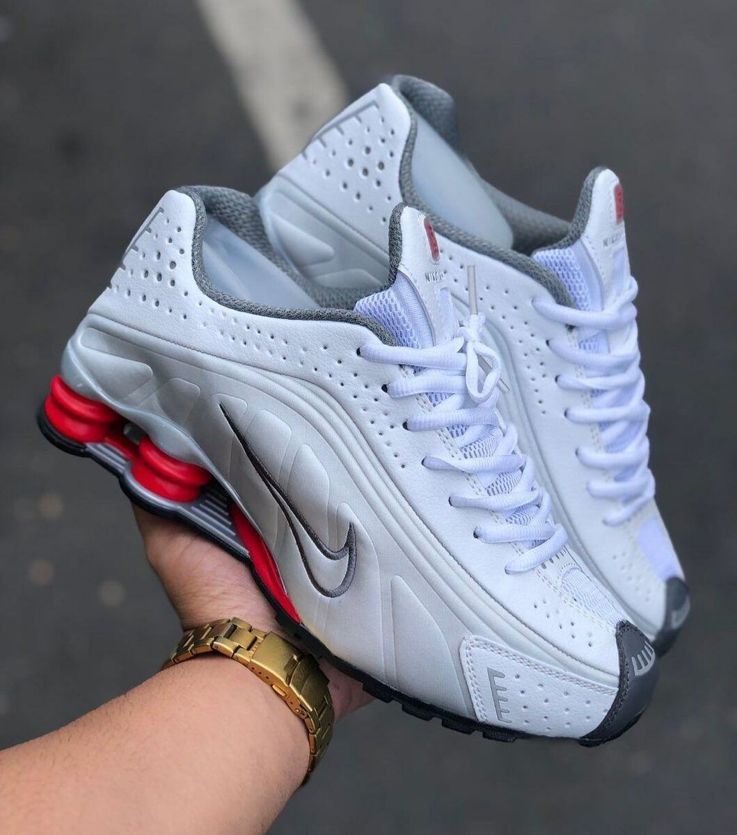 Nike Air Shox Sneakers