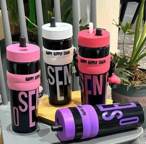 Gourde avec accessoires