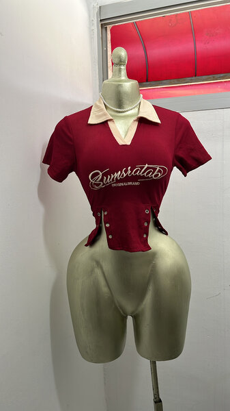 T-shirt bordeaux style chic