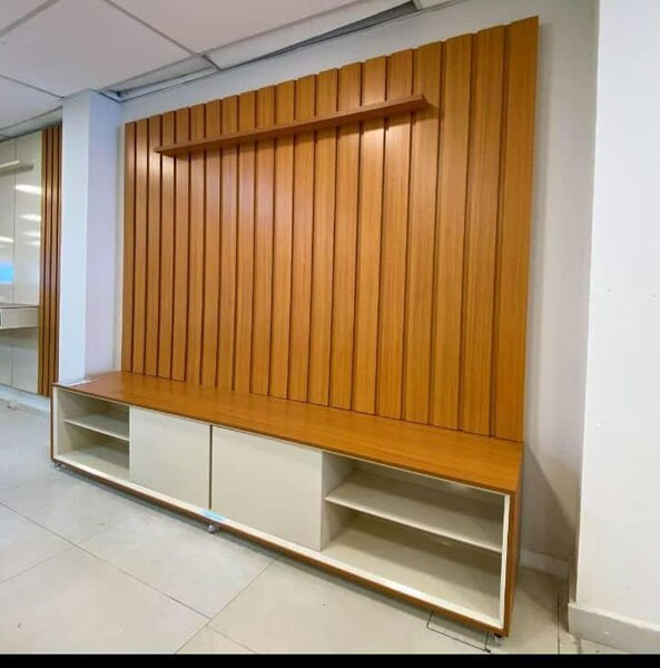 Meuble TV mural moderne