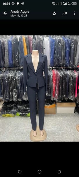 Ladies suit