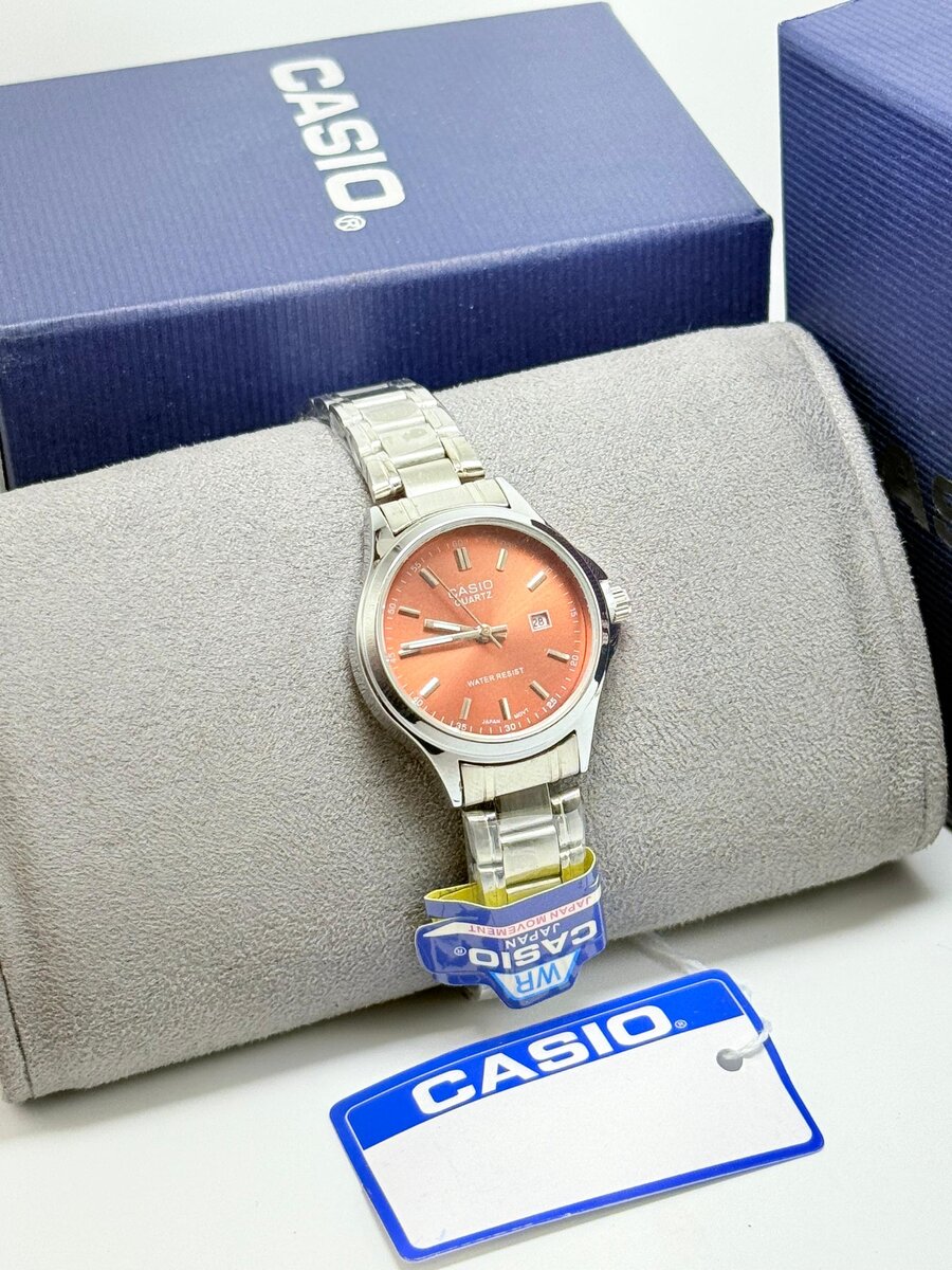 Montre en acier inoxydable Casio