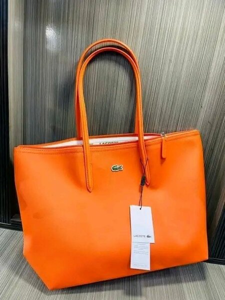 Sac à main coloré élégant