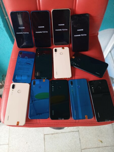 HUAWEI P20 LITE QUASI NEUF IMPORTÉ 128/6GO