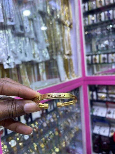 Bracelet gravé personnalisé