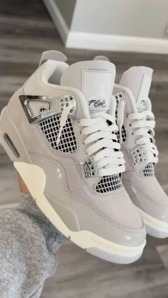 Baskets en cuir gris tendance