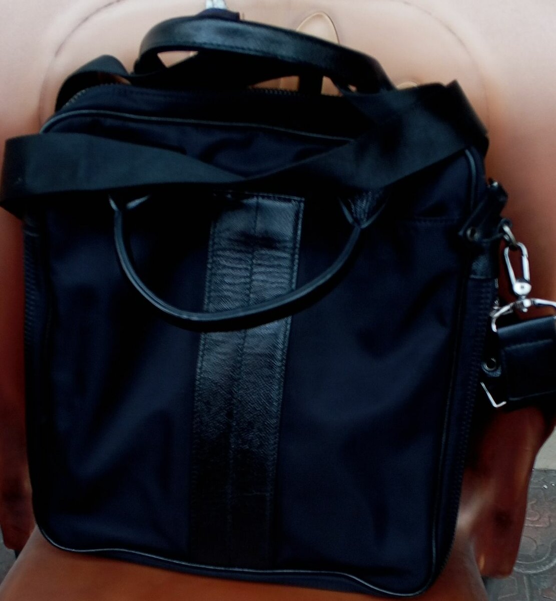 Sacoche en cuir élégante