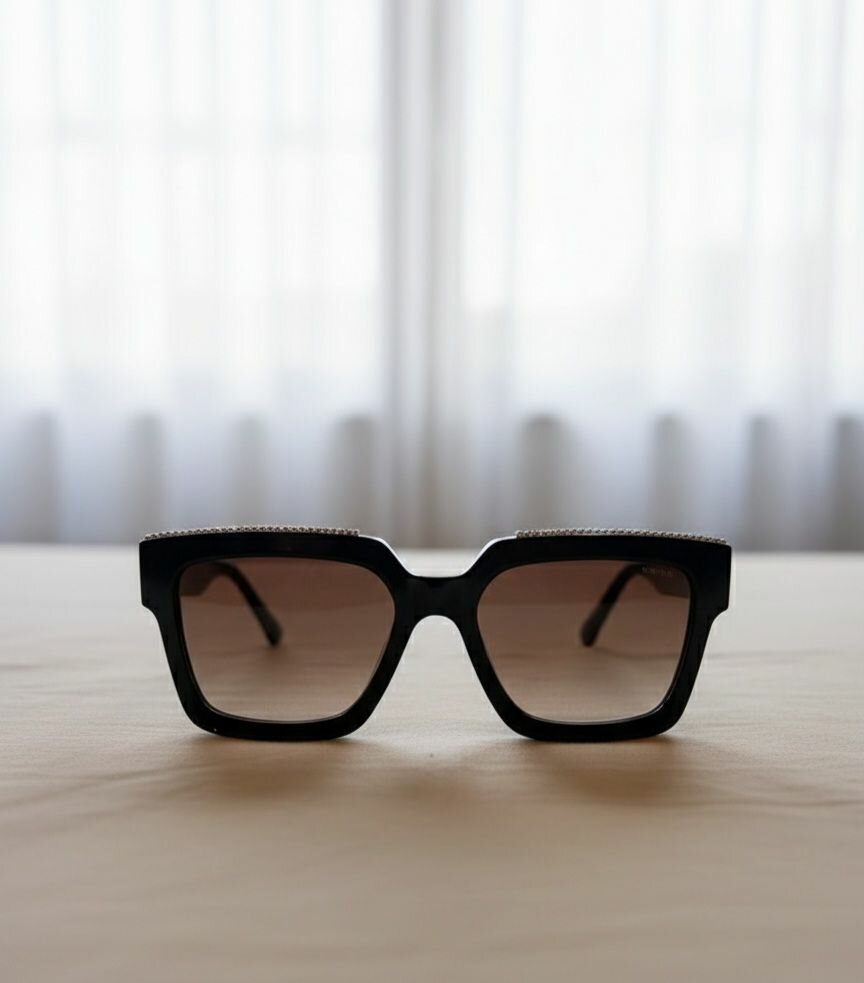 Lunettes de soleil carrées élégantes