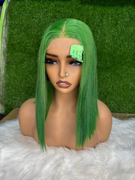 Perruque lace front colorée