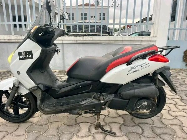 Scooter Xmax Confort Urbain