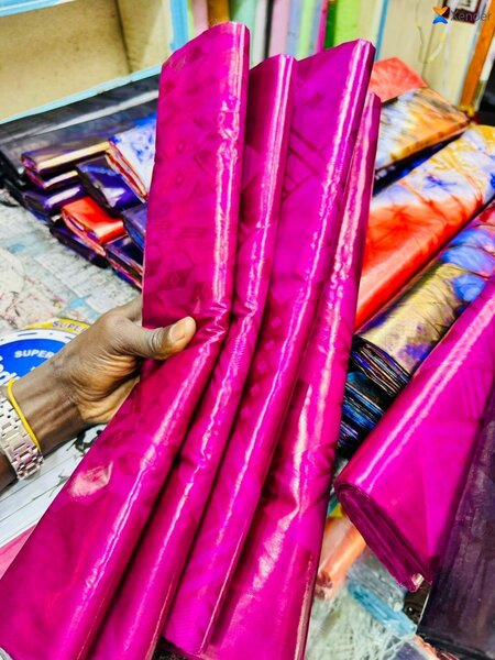 Tissus imprimés tie-dye