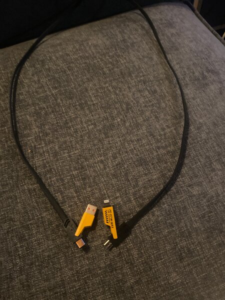 Câble USB-C vers USB-C