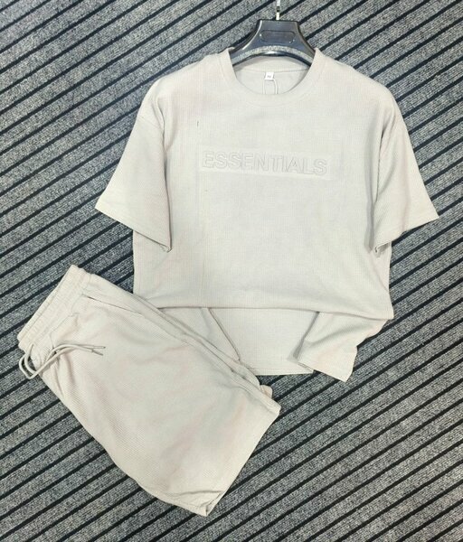 Ensemble t-shirt + short beige ESSENTIALS