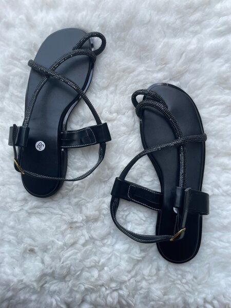 Sandales en cuir élégant