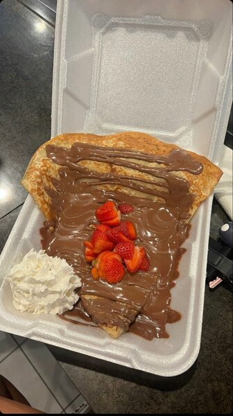 Crêpe fruité fraisé& chocolat